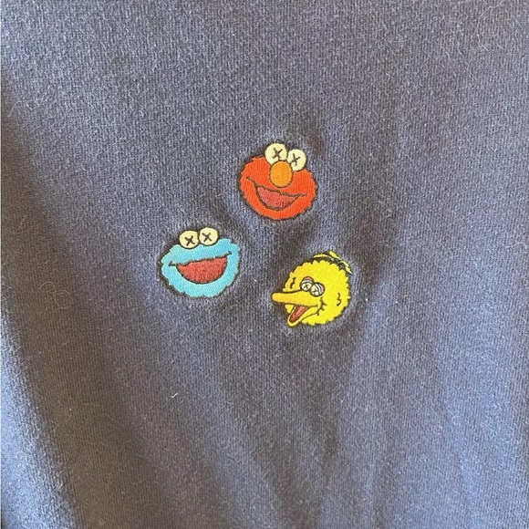 Uniqlo KAWS Sesame Street Hoodie Blue Pullover Sweatshirt size medium - Picture 6 of 6